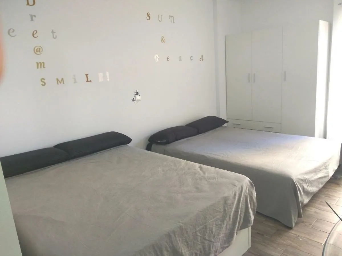 Estudio Minerva 241 بينالماذينا 0*,  إسبانيا